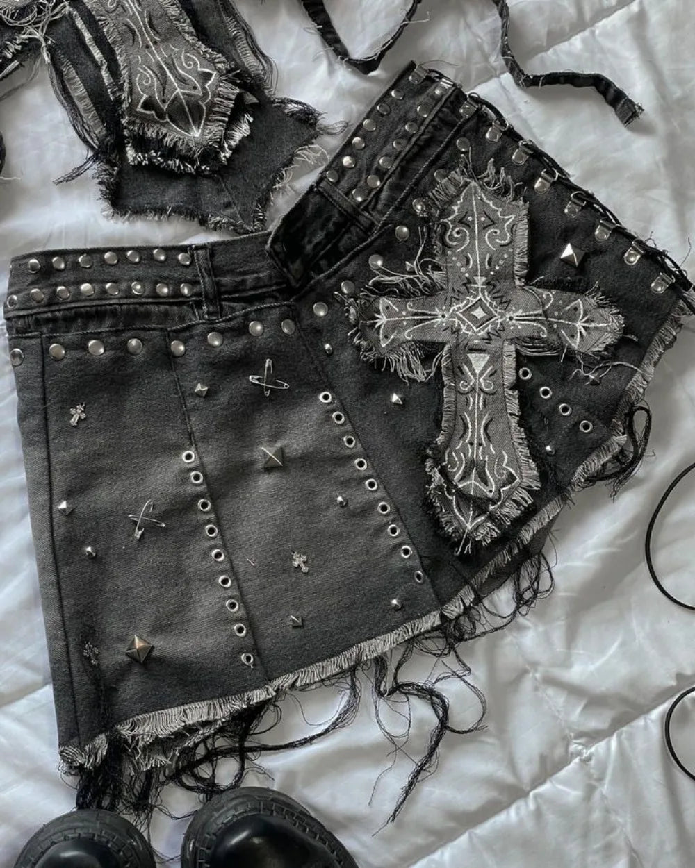 Y2K Streetwear Skirt Sets Womens Gothic Retro Dark Cross Graphic Patch Denim Mini Skirt Halter Tops Harajuku Slim Fit Skirt Sets